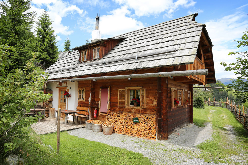 Hotel Almdorf Seinerzeit Wiedweg Exterior foto