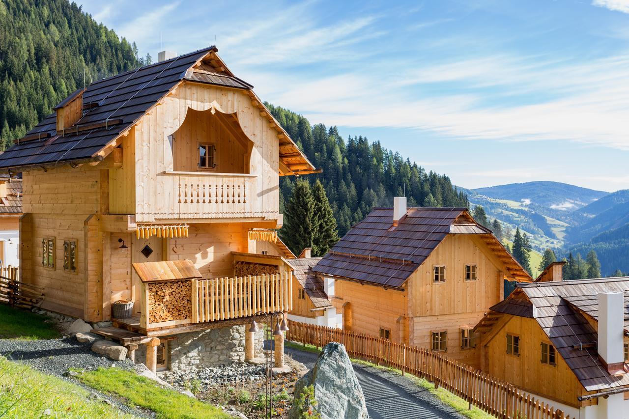 Hotel Almdorf Seinerzeit Wiedweg Exterior foto